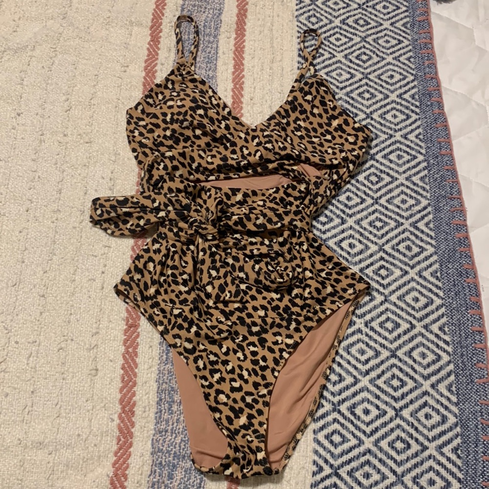 Aerie leopard Wrap One Piece